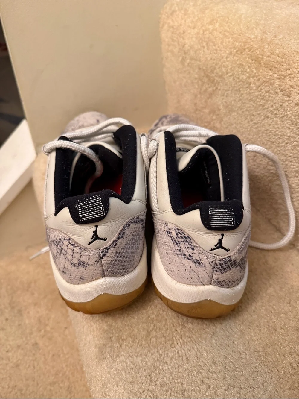 Jordan low top